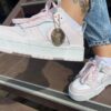 Женские кроссовки  NIKE DUNK , натуральная кожа , белые с розовыми вставками