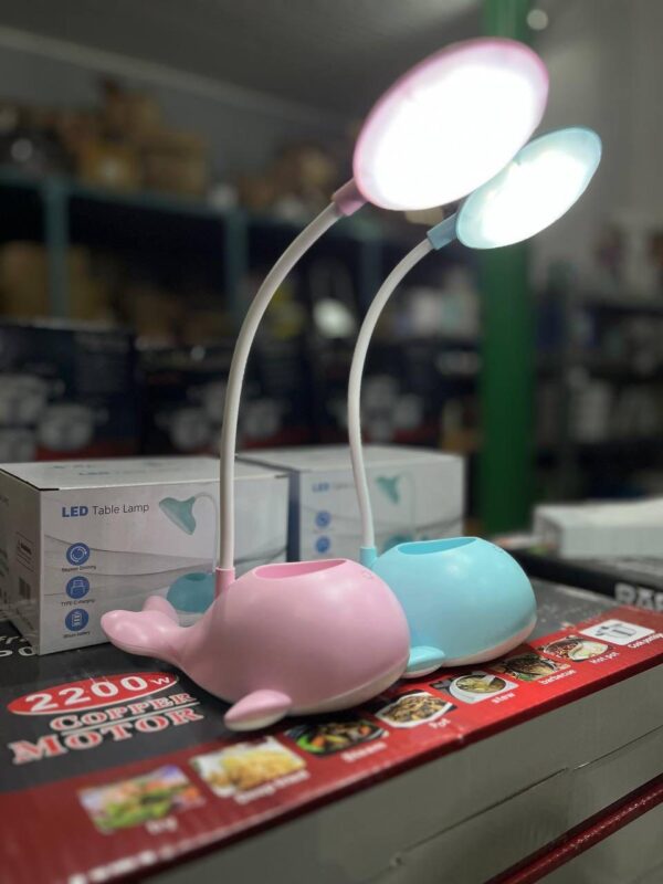 Лампа настольная светодиодная на аккумуляторе LED TABLE LAMP BL-6588