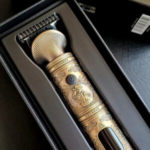 Профессиональный триммер для бритья, стайлинга бороды и стрижки VGR V-962 (мультитриммер аккумуляторного типа)