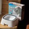 Миска для воды непроливайка для кошек и собак Magic Bow 1.5 л